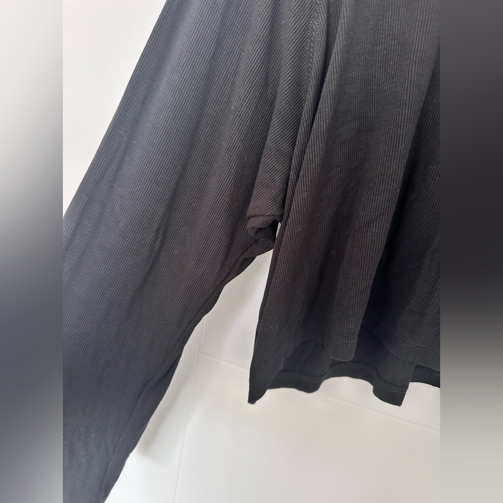 🖤 LNA Rhett Cropped Henley Top – Black | Women’s Medium🖤 - Picture 4 of 7
